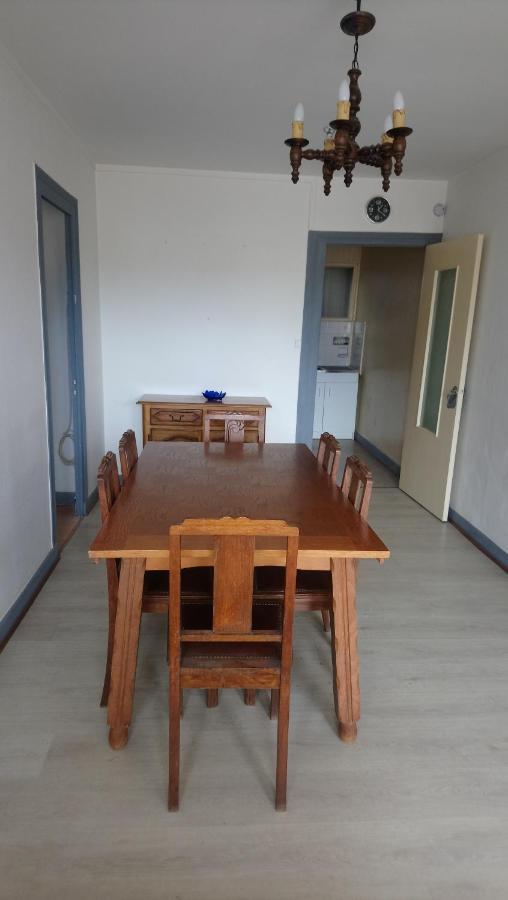 Hebergement Pour 2 Personnes,1 Chambres, Salon, Salle A Manger, Grand Garage Possibilite D'Un Lit 1 Personne Supplementaire Pour 15 Euros Sancoins Kültér fotó